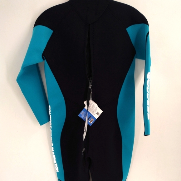 Hevto Full Body Neoprene Wetsuit - Picture 5 of 6